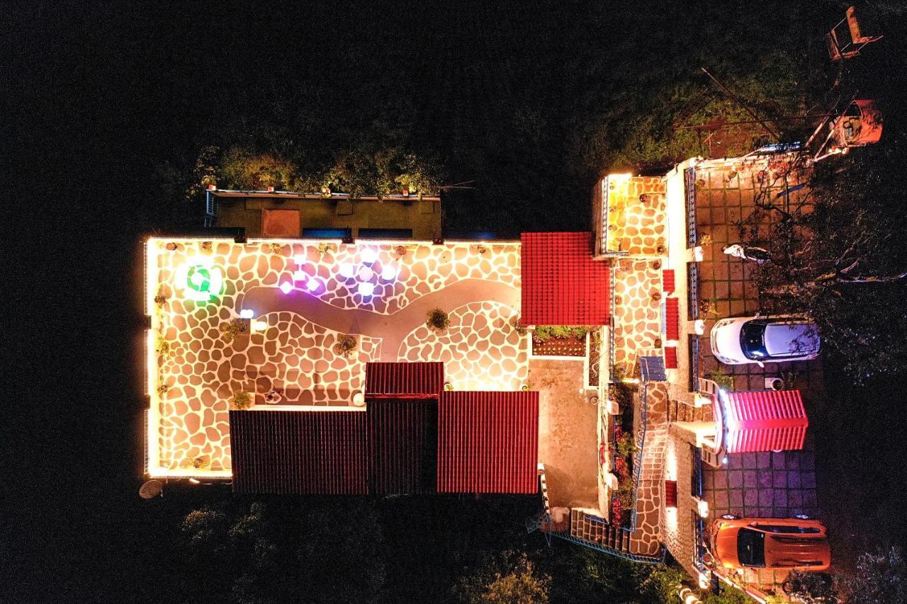 Hotel Greek Glory Panchgani Bagian luar foto