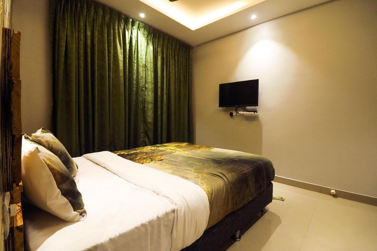 Hotel Greek Glory Panchgani Bagian luar foto